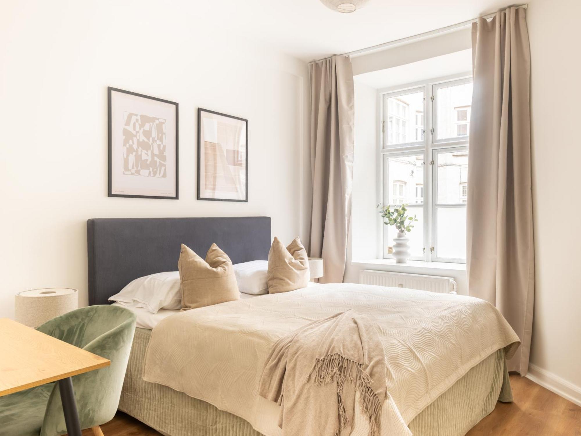 Sanders Noble - Fantastic 4-Bdr Apt In The Capital København Eksteriør billede
