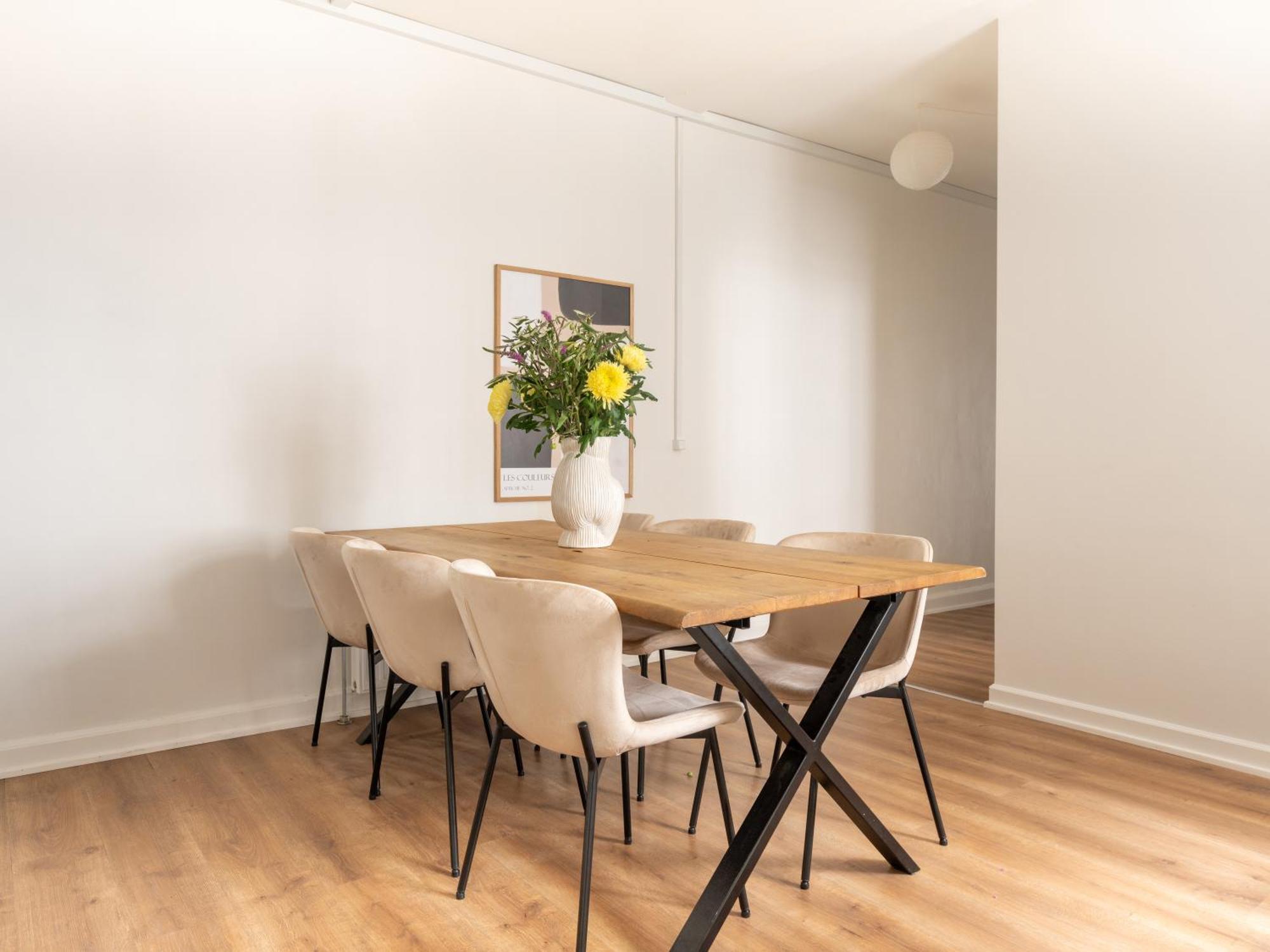 Sanders Noble - Fantastic 4-Bdr Apt In The Capital København Eksteriør billede